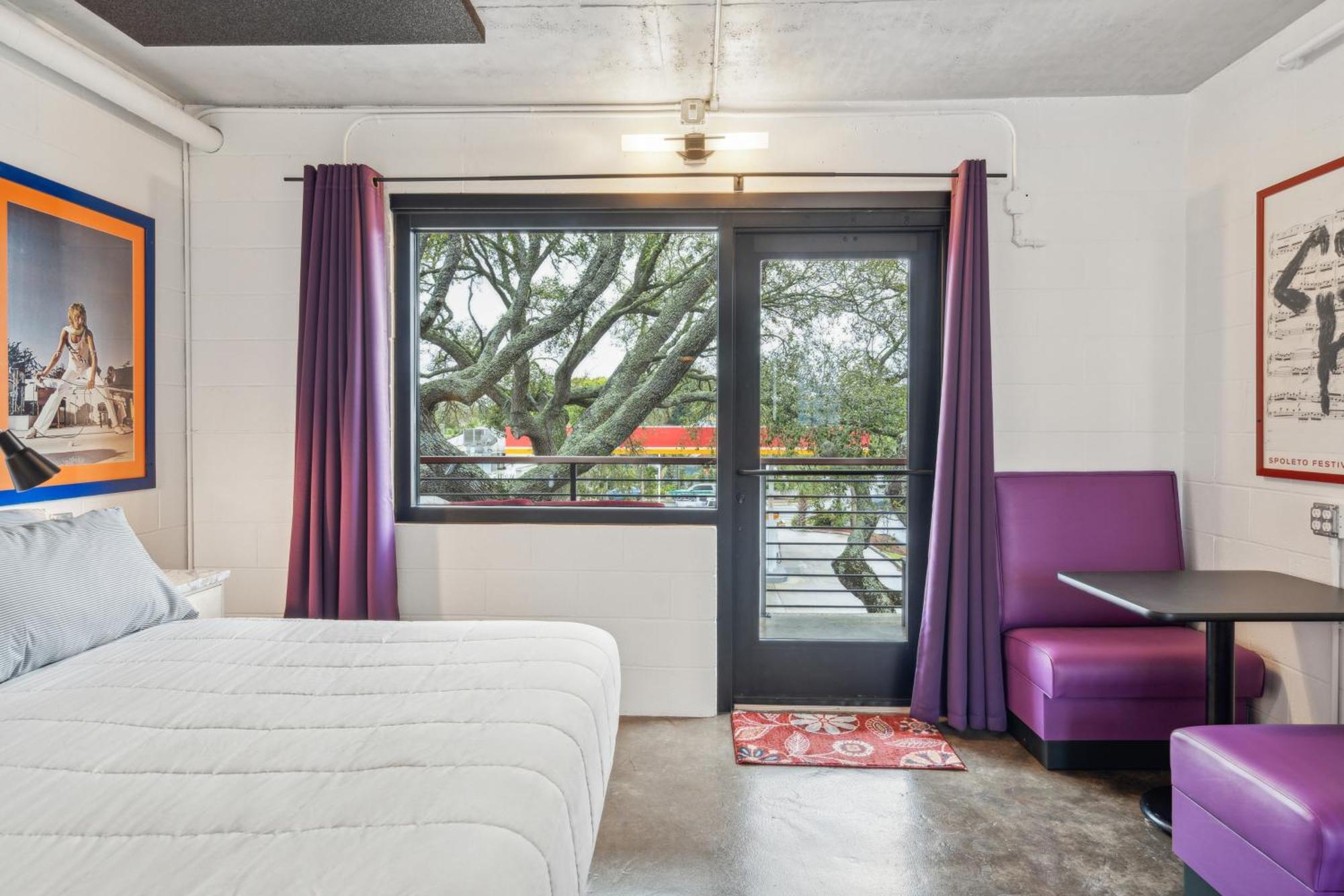Boutique Vera Hotel In The Heart Of Folly Beach Exterior photo