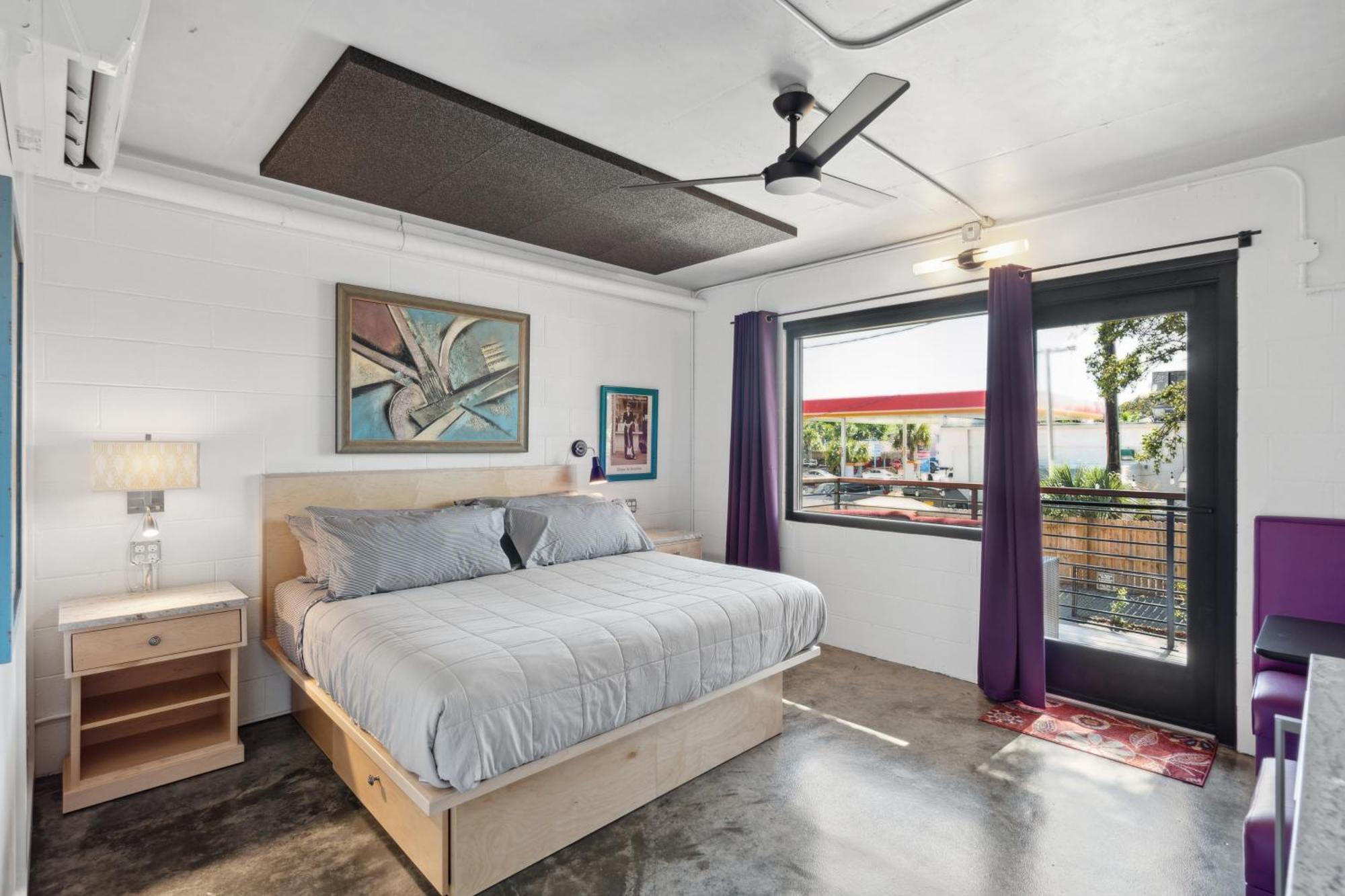 Boutique Vera Hotel In The Heart Of Folly Beach Exterior photo